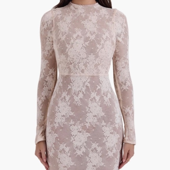 Isoline Lace Long Sleeve Maxi Dress - Picture 1 of 3